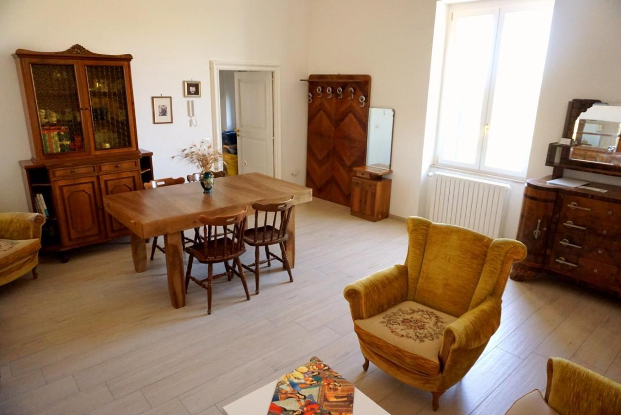 Nomadi Sedentari - Irsina Apartment Ngoại thất bức ảnh